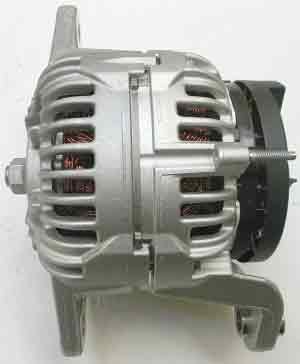 0 124 655 079 - BOSCH ALTERNATOR 24VOLT 120AMP